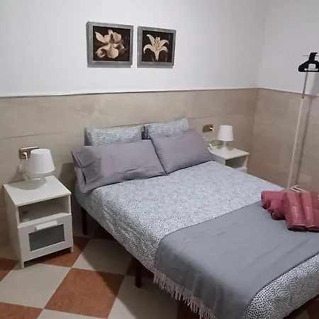 Acogedor Apartamento ¡a 10 Minutos Del Centro De Malaga! Apartment