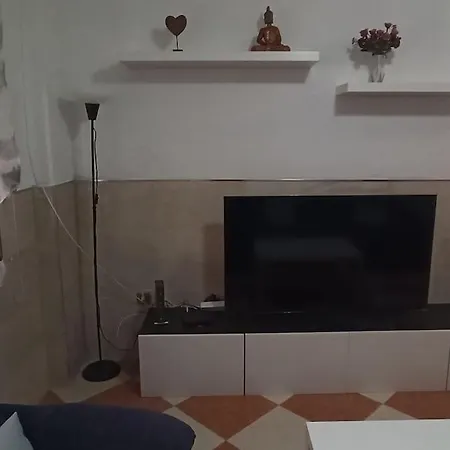 Acogedor Apartamento ¡a 10 Minutos Del Centro De Malaga! *