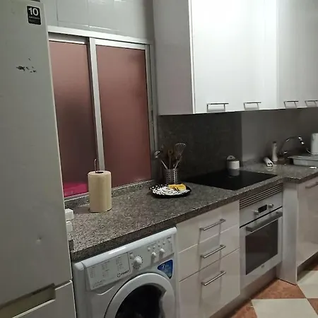 Acogedor Apartamento ¡a 10 Minutos Del Centro De Malaga! *